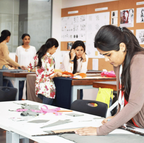 Couturiers Den Institute of Fashion Technology  photo 3